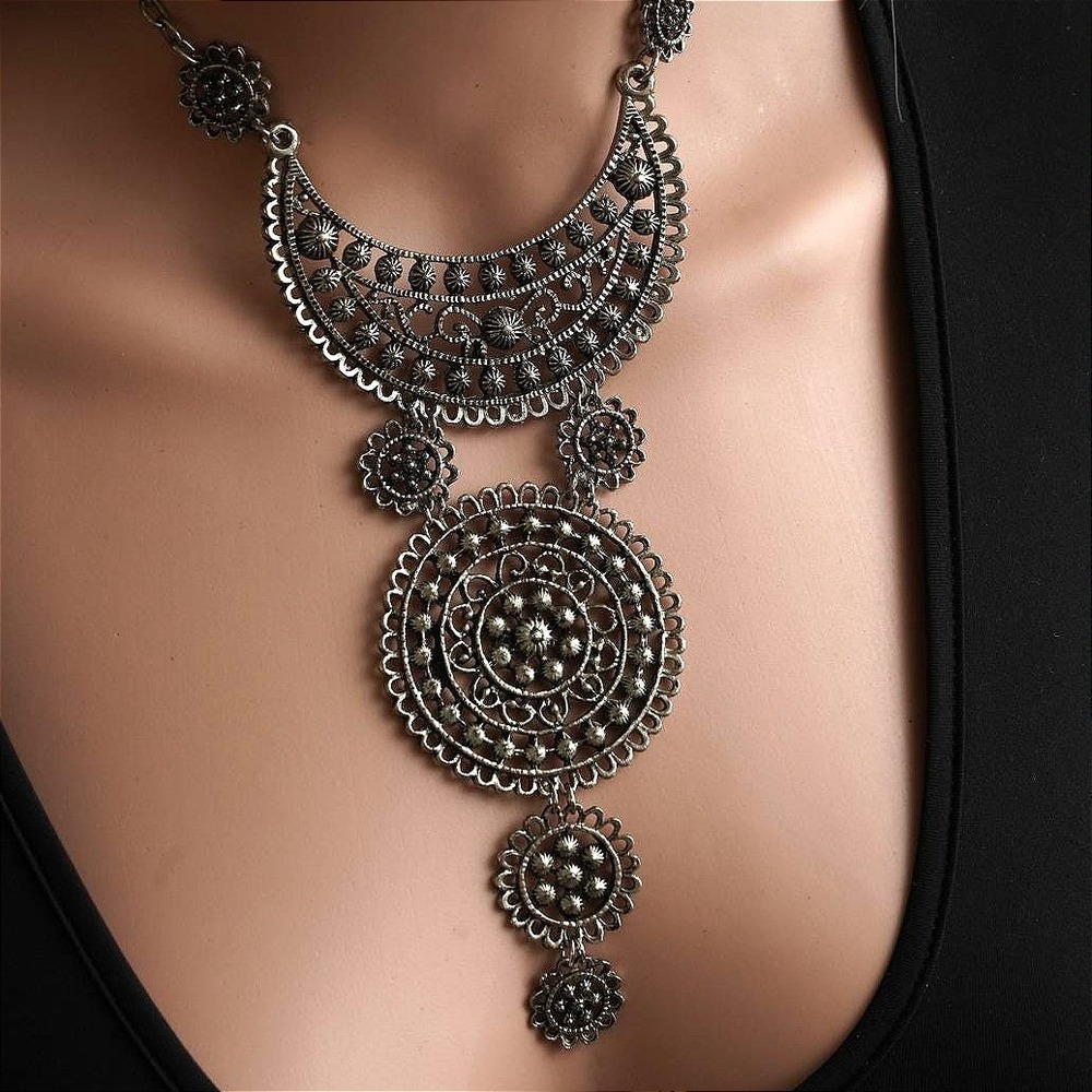 Vintage Silver Tone Filigree Statement Necklace Bohemian Tiered Bib Mandala - Picture 3 of 4